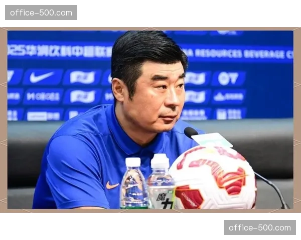 韩鹏临场调整展现战术素养 京鲁大战下半场不乱实现绝杀